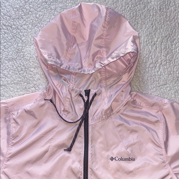 Columbia Women's Light Pink and Dark Gray Ski Jacket - Picture 2 of 9